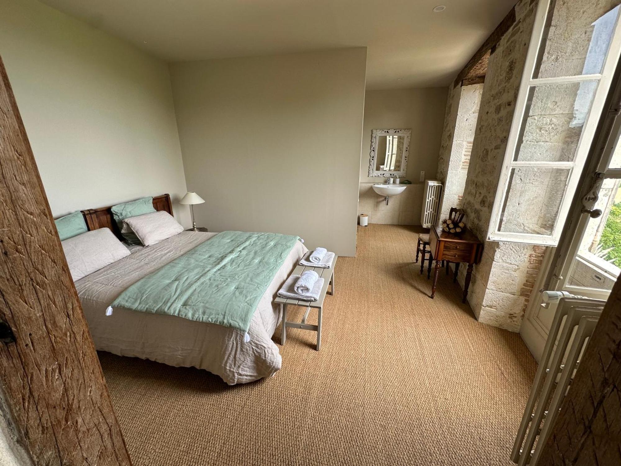 Les Trois Terrasses Bed & Breakfast Montpezat-de-Quercy Bagian luar foto